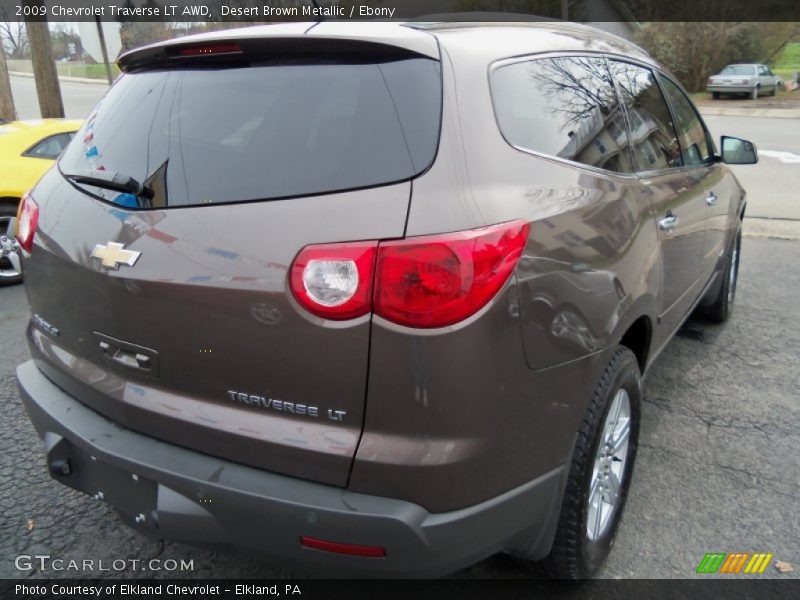 Desert Brown Metallic / Ebony 2009 Chevrolet Traverse LT AWD