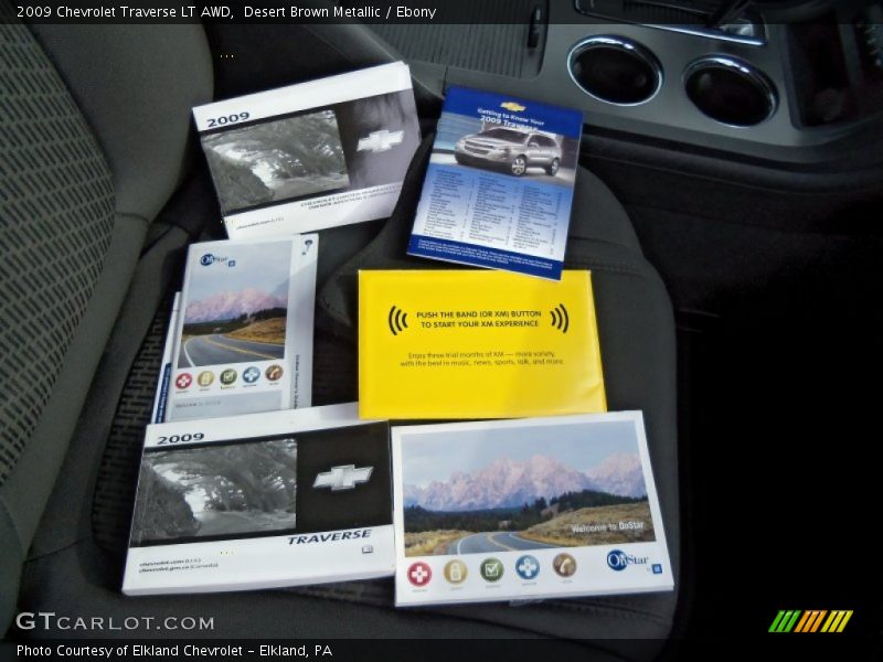 Desert Brown Metallic / Ebony 2009 Chevrolet Traverse LT AWD