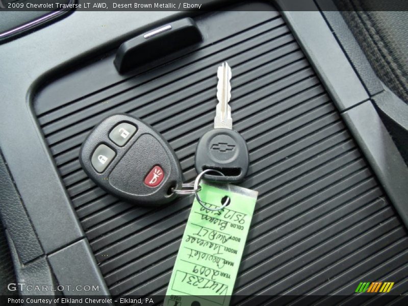 Desert Brown Metallic / Ebony 2009 Chevrolet Traverse LT AWD