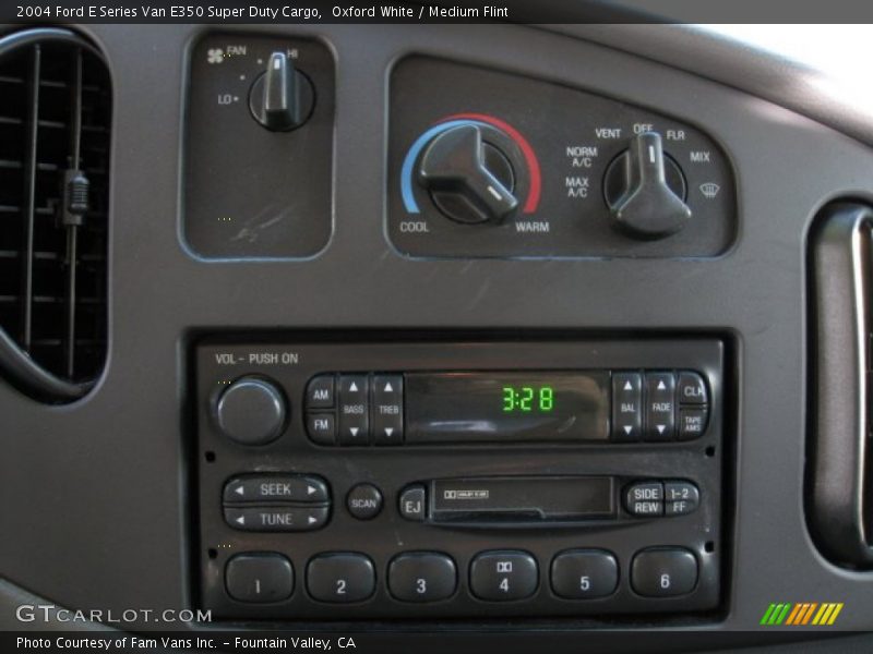 Oxford White / Medium Flint 2004 Ford E Series Van E350 Super Duty Cargo