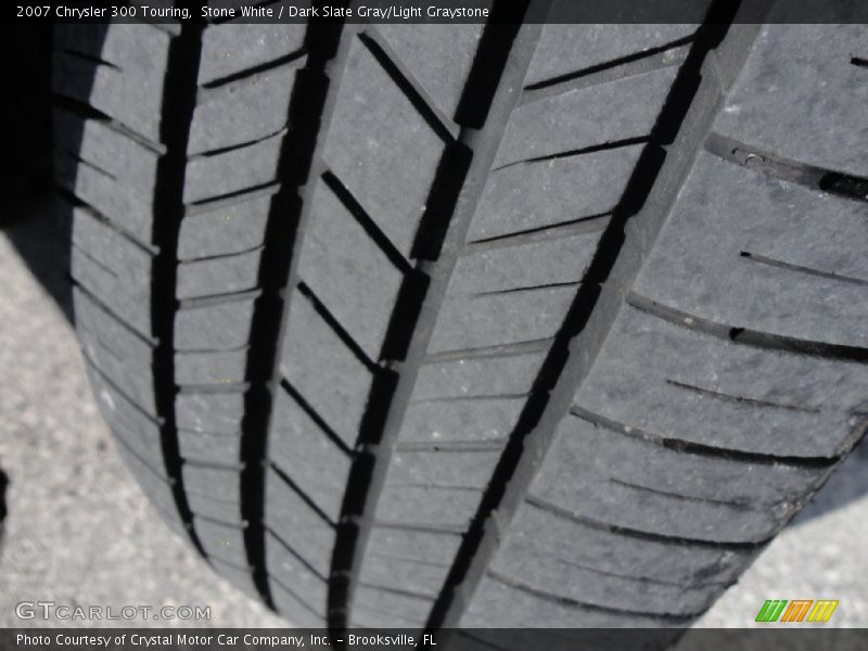 Stone White / Dark Slate Gray/Light Graystone 2007 Chrysler 300 Touring