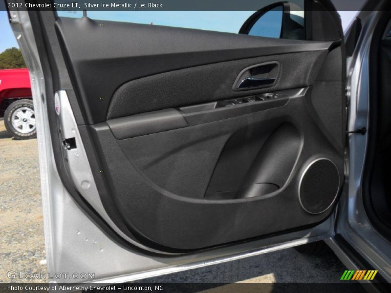 Silver Ice Metallic / Jet Black 2012 Chevrolet Cruze LT