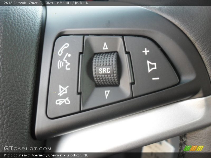 Silver Ice Metallic / Jet Black 2012 Chevrolet Cruze LT