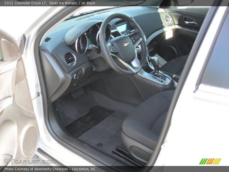 Silver Ice Metallic / Jet Black 2012 Chevrolet Cruze LT
