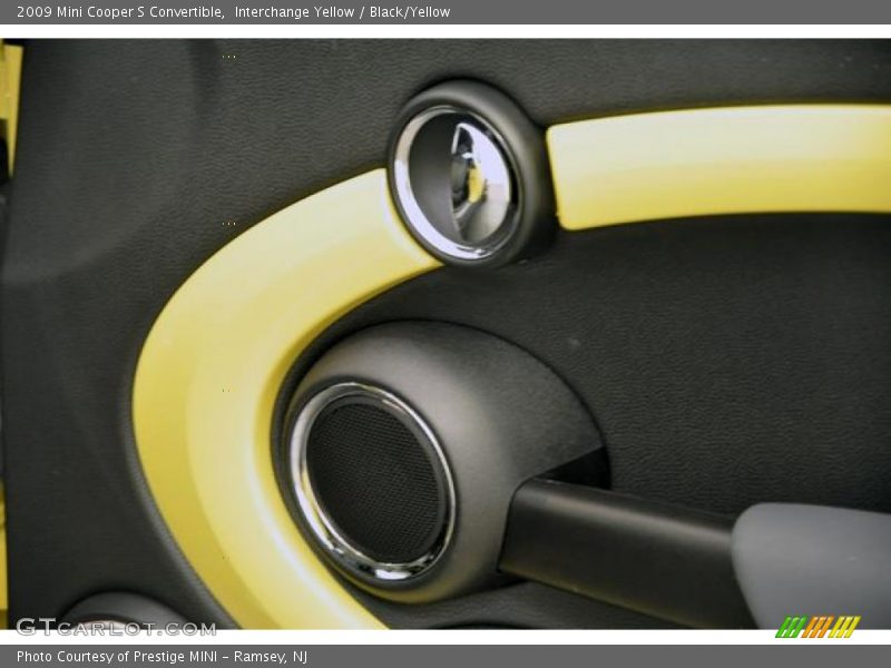 Interchange Yellow / Black/Yellow 2009 Mini Cooper S Convertible