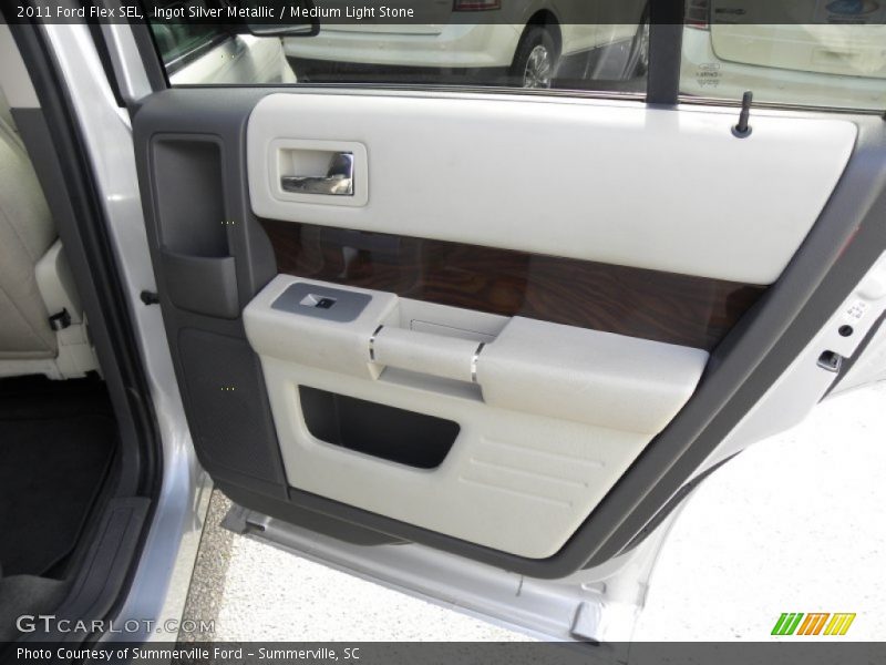 Ingot Silver Metallic / Medium Light Stone 2011 Ford Flex SEL