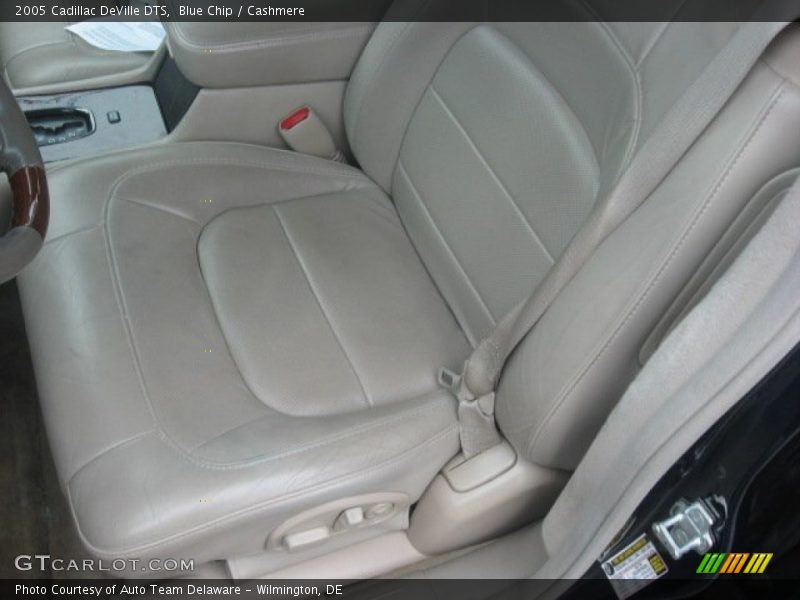 Blue Chip / Cashmere 2005 Cadillac DeVille DTS