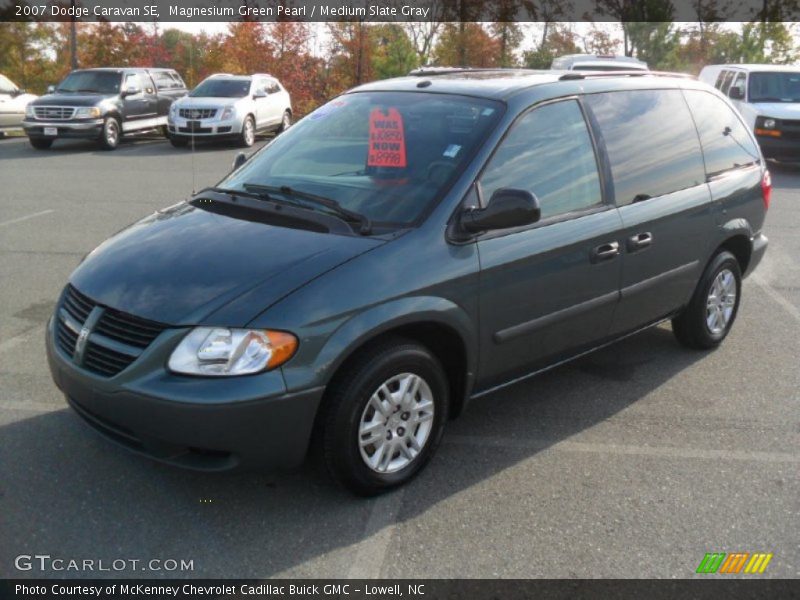 Magnesium Green Pearl / Medium Slate Gray 2007 Dodge Caravan SE