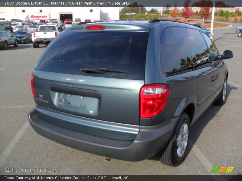 Magnesium Green Pearl / Medium Slate Gray 2007 Dodge Caravan SE