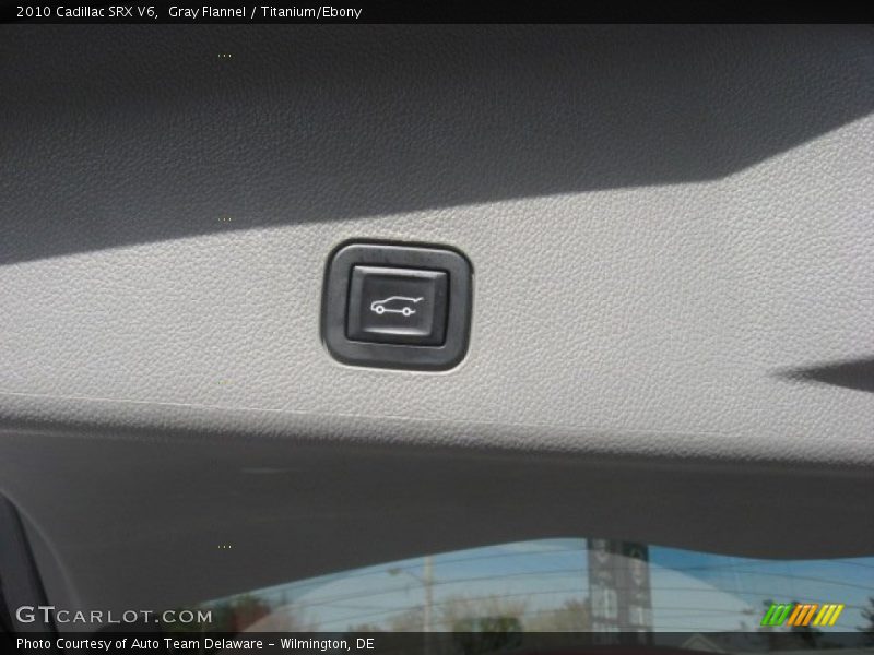 Gray Flannel / Titanium/Ebony 2010 Cadillac SRX V6