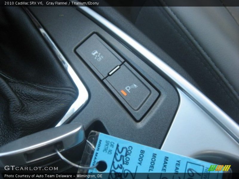 Gray Flannel / Titanium/Ebony 2010 Cadillac SRX V6
