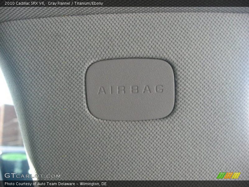 Gray Flannel / Titanium/Ebony 2010 Cadillac SRX V6