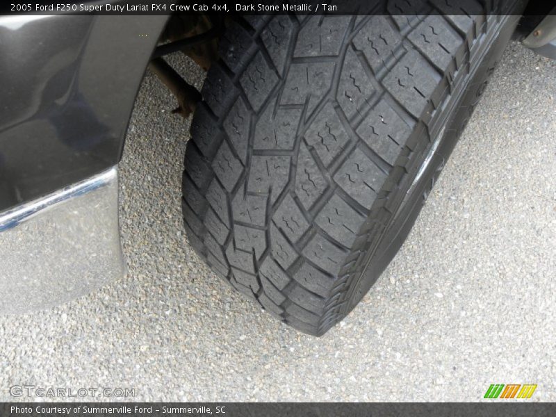 Dark Stone Metallic / Tan 2005 Ford F250 Super Duty Lariat FX4 Crew Cab 4x4