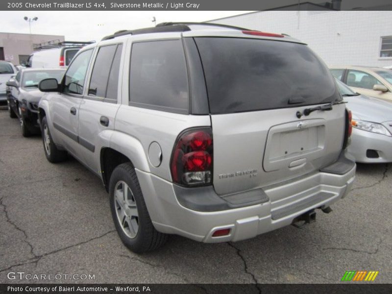 Silverstone Metallic / Light Gray 2005 Chevrolet TrailBlazer LS 4x4