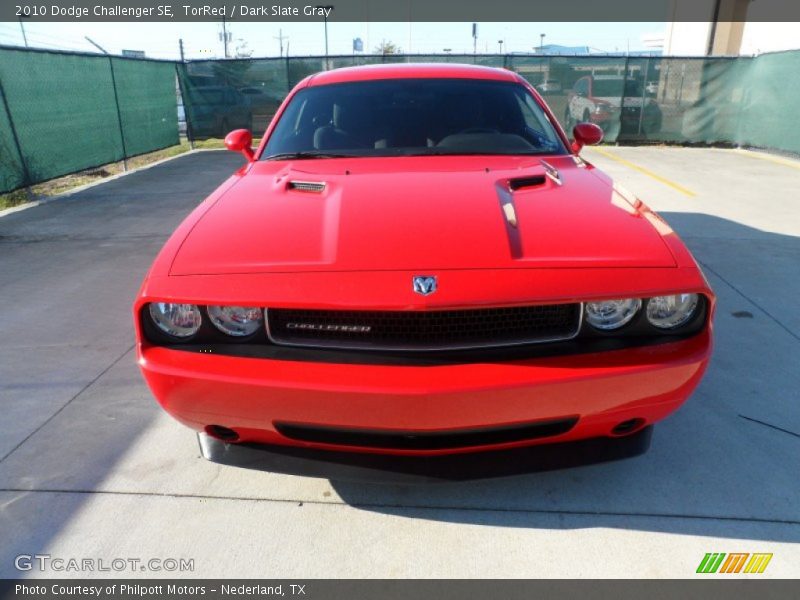 TorRed / Dark Slate Gray 2010 Dodge Challenger SE