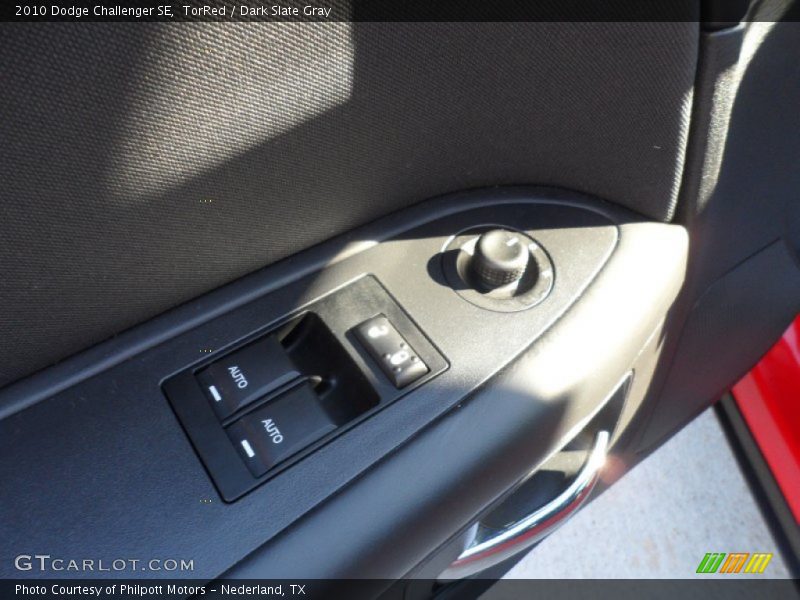 TorRed / Dark Slate Gray 2010 Dodge Challenger SE
