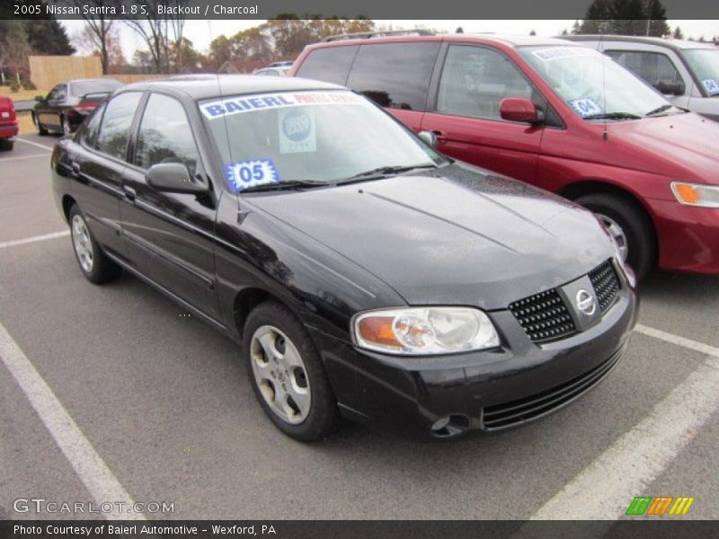 Blackout / Charcoal 2005 Nissan Sentra 1.8 S