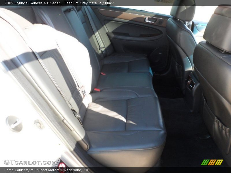 Titanium Gray Metallic / Black 2009 Hyundai Genesis 4.6 Sedan