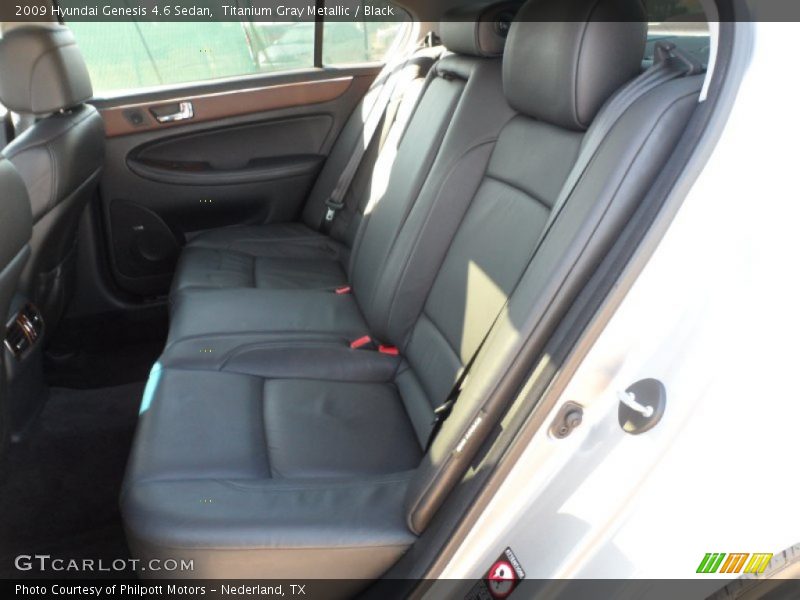 Titanium Gray Metallic / Black 2009 Hyundai Genesis 4.6 Sedan