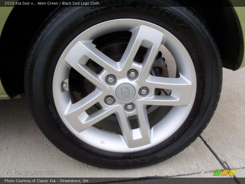 Alien Green / Black Soul Logo Cloth 2010 Kia Soul +
