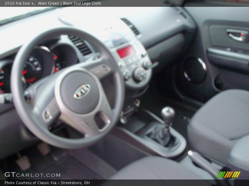 Alien Green / Black Soul Logo Cloth 2010 Kia Soul +