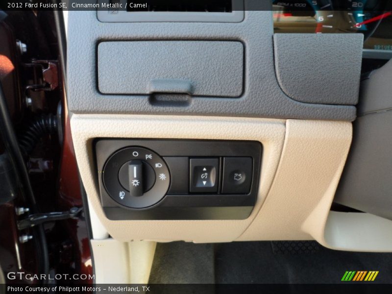 Cinnamon Metallic / Camel 2012 Ford Fusion SE