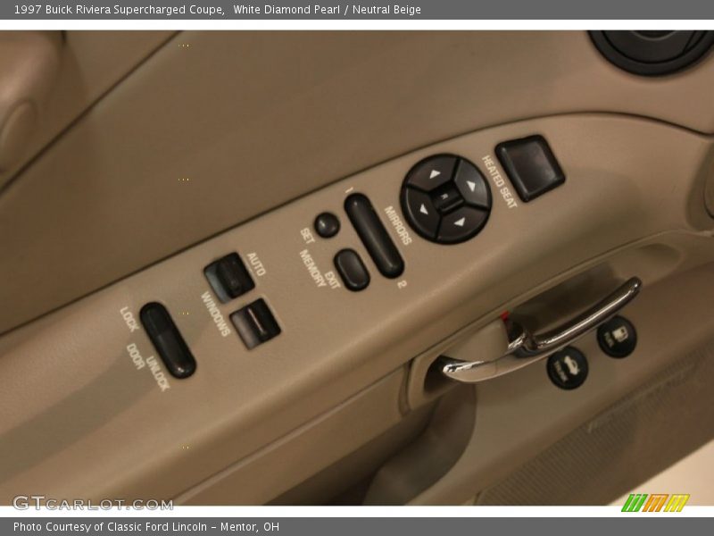 Controls of 1997 Riviera Supercharged Coupe