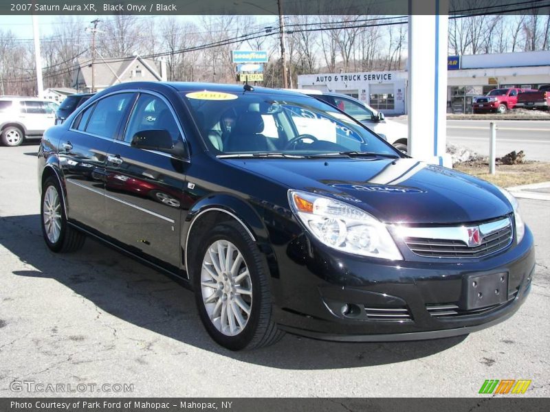 Black Onyx / Black 2007 Saturn Aura XR