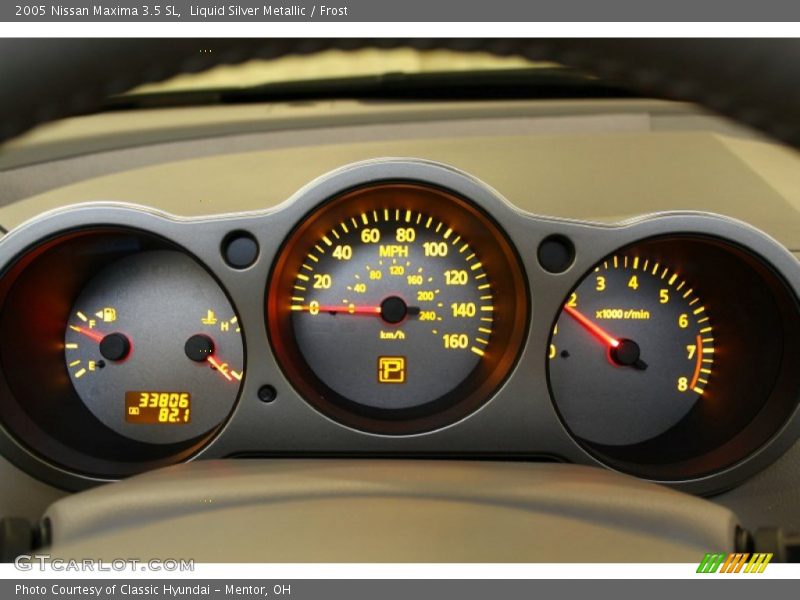 Liquid Silver Metallic / Frost 2005 Nissan Maxima 3.5 SL