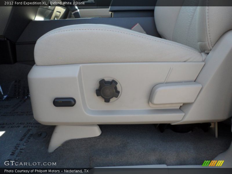 Oxford White / Stone 2012 Ford Expedition XL