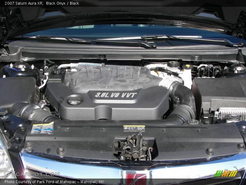Black Onyx / Black 2007 Saturn Aura XR