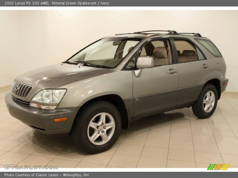 Mineral Green Opalescent / Ivory 2002 Lexus RX 300 AWD