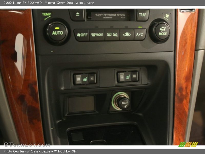 Mineral Green Opalescent / Ivory 2002 Lexus RX 300 AWD