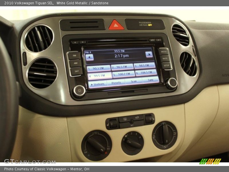 White Gold Metallic / Sandstone 2010 Volkswagen Tiguan SEL