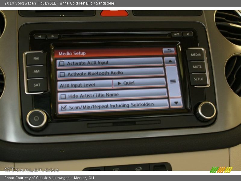 White Gold Metallic / Sandstone 2010 Volkswagen Tiguan SEL