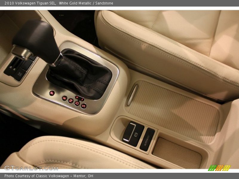 White Gold Metallic / Sandstone 2010 Volkswagen Tiguan SEL