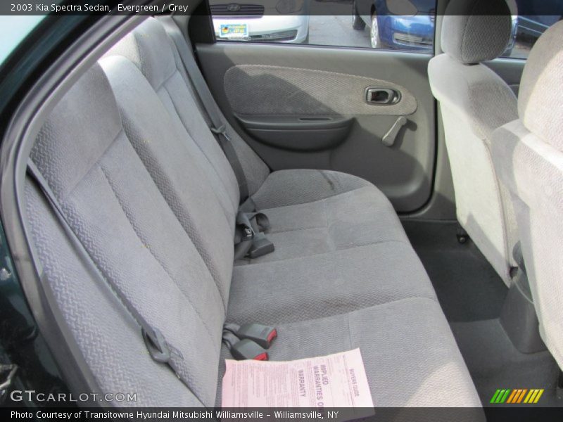 Evergreen / Grey 2003 Kia Spectra Sedan