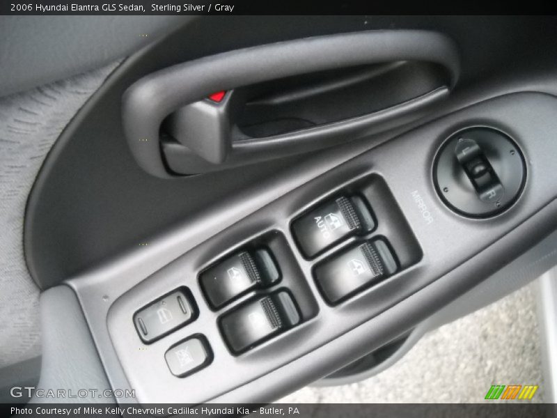 Sterling Silver / Gray 2006 Hyundai Elantra GLS Sedan