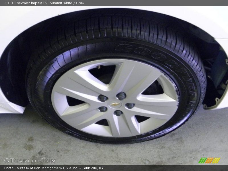 Summit White / Gray 2011 Chevrolet Impala LS