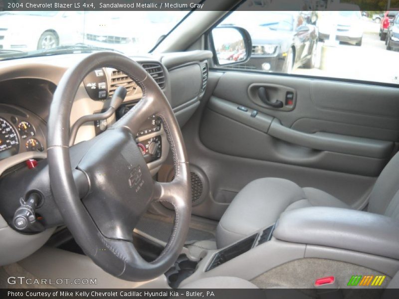 Sandalwood Metallic / Medium Gray 2004 Chevrolet Blazer LS 4x4