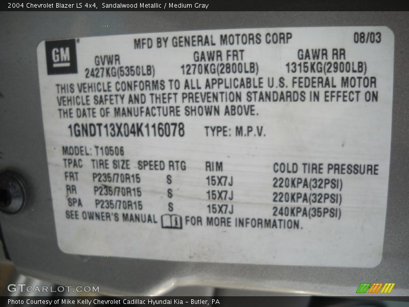 Sandalwood Metallic / Medium Gray 2004 Chevrolet Blazer LS 4x4