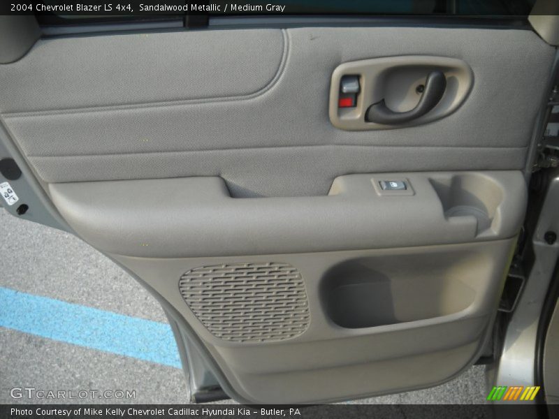 Sandalwood Metallic / Medium Gray 2004 Chevrolet Blazer LS 4x4