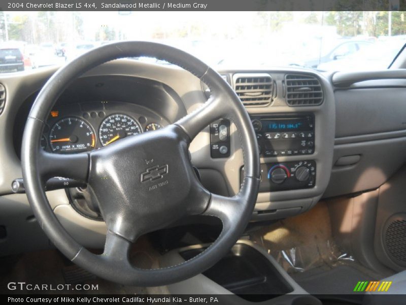 Sandalwood Metallic / Medium Gray 2004 Chevrolet Blazer LS 4x4