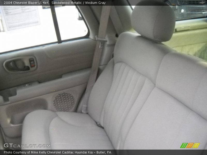 Sandalwood Metallic / Medium Gray 2004 Chevrolet Blazer LS 4x4