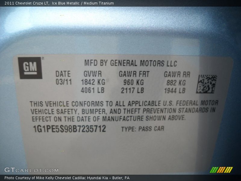 Ice Blue Metallic / Medium Titanium 2011 Chevrolet Cruze LT