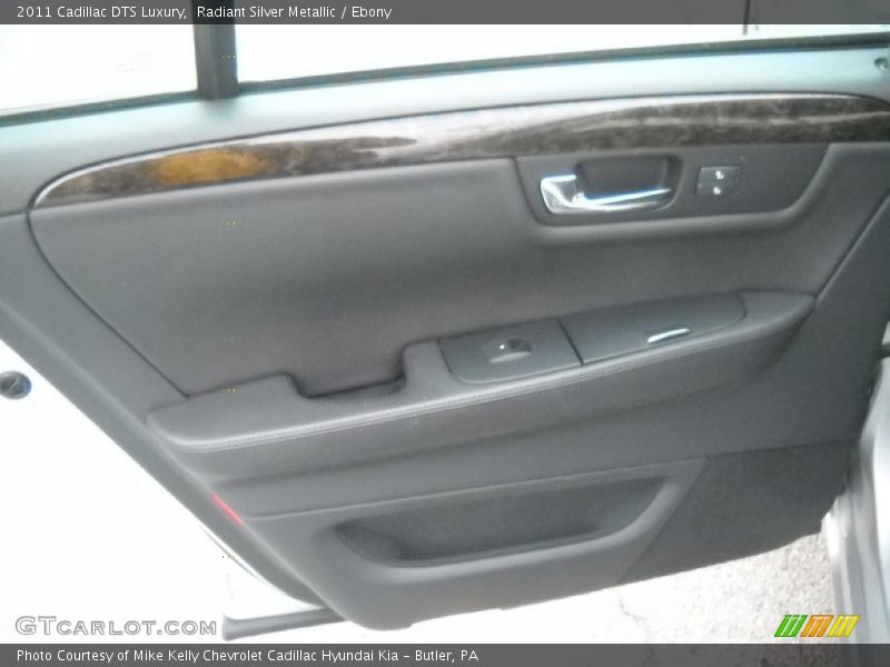 Radiant Silver Metallic / Ebony 2011 Cadillac DTS Luxury