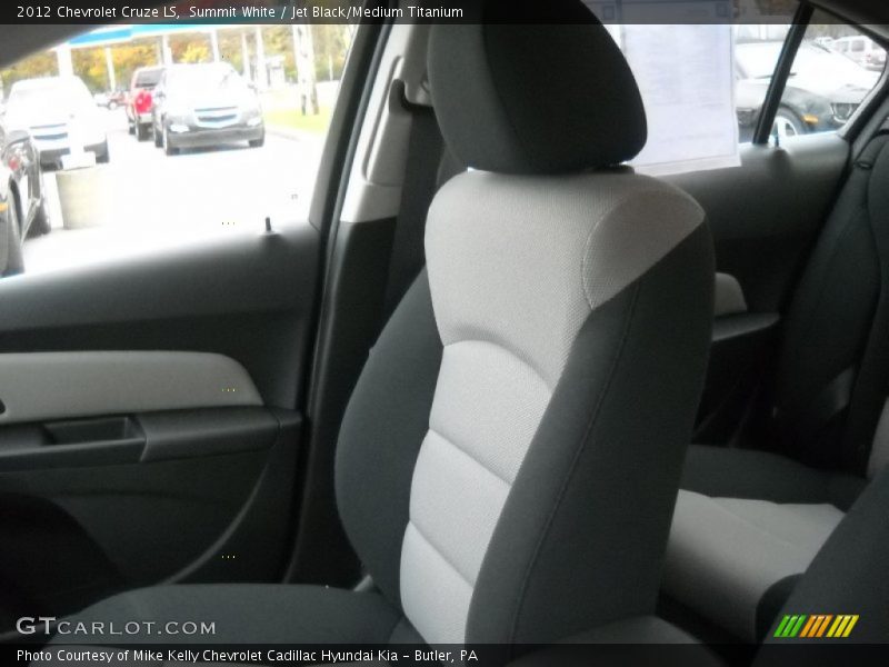 Summit White / Jet Black/Medium Titanium 2012 Chevrolet Cruze LS