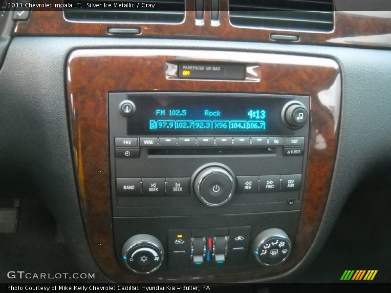 Silver Ice Metallic / Gray 2011 Chevrolet Impala LT