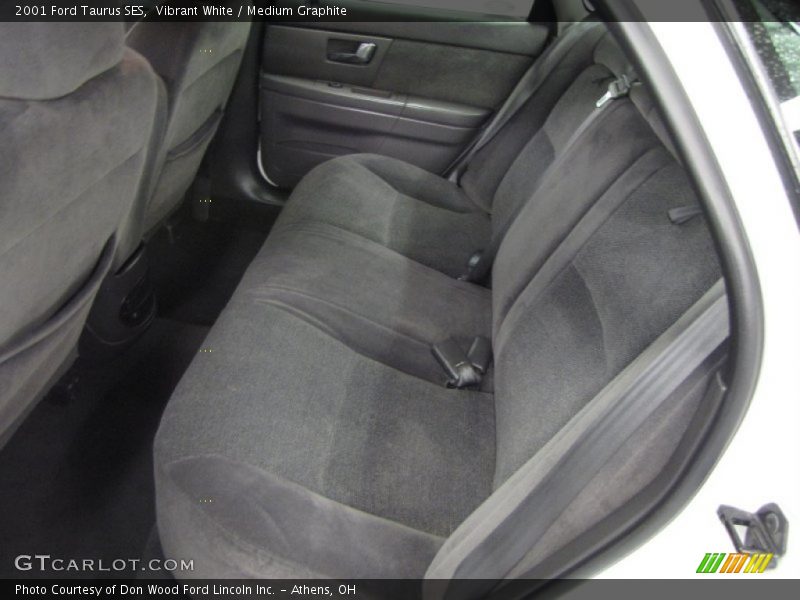 Vibrant White / Medium Graphite 2001 Ford Taurus SES