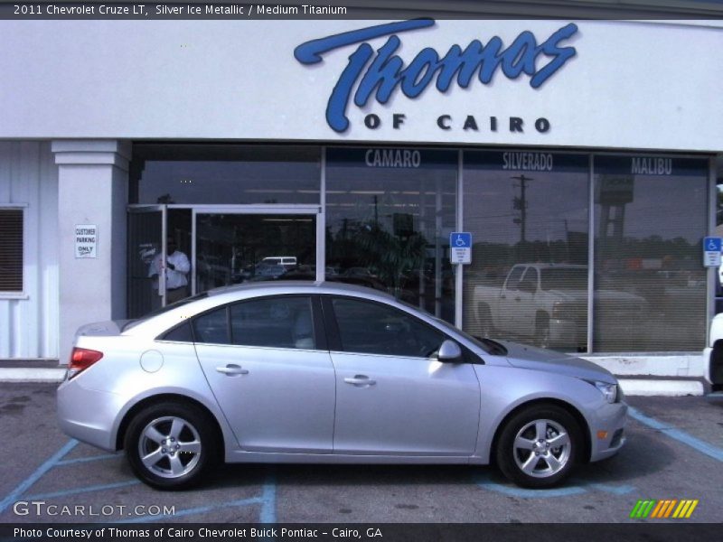 Silver Ice Metallic / Medium Titanium 2011 Chevrolet Cruze LT